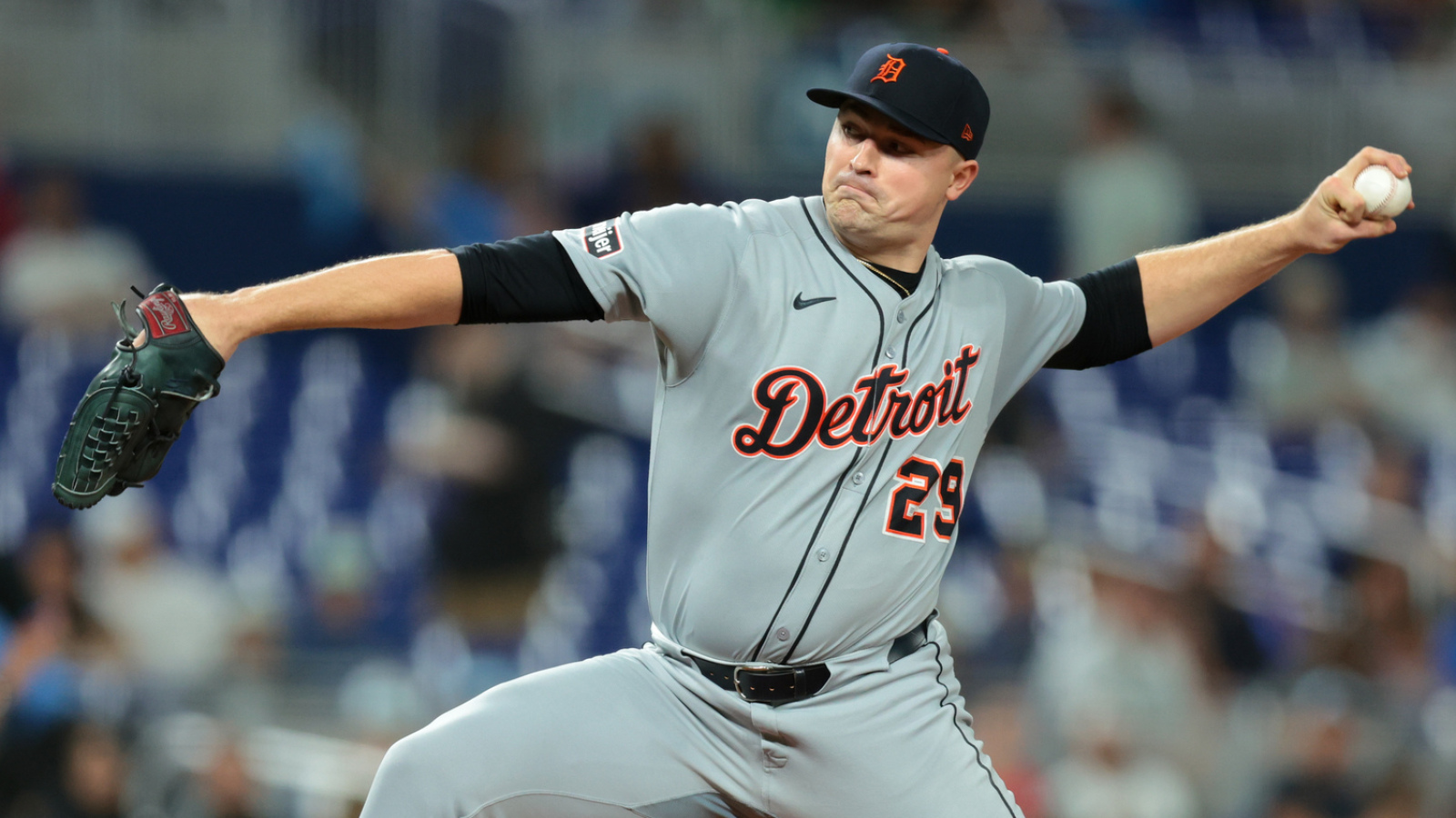 Tigers' Tarik Skubal exits game with concerning injury