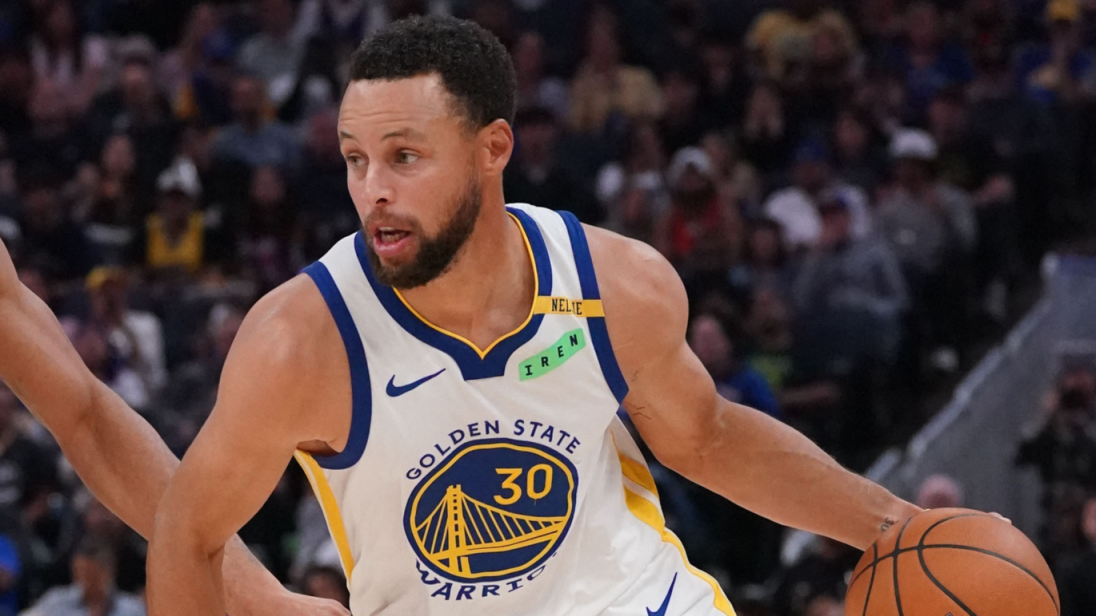 Steve Kerr says Stephen Curry is fine after right ankle scare ahead of Warriors-Lakers opener