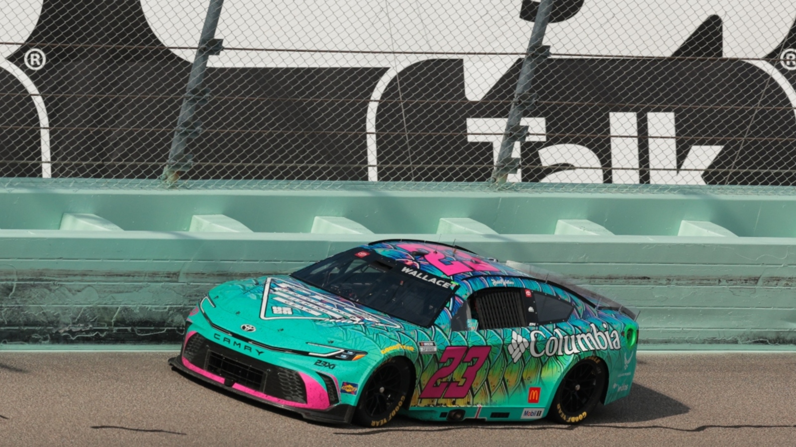 NASCAR insider names ‘key moment’ in race for Bubba Wallace, react to strong Homestead performance