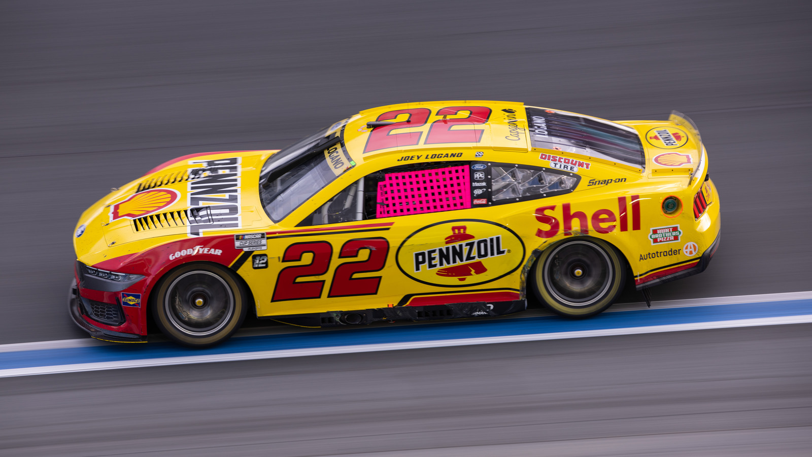 Joey Logano Keeps Denny Hamlin Guessing as Fear Factor Grows Ahead of Martinsville