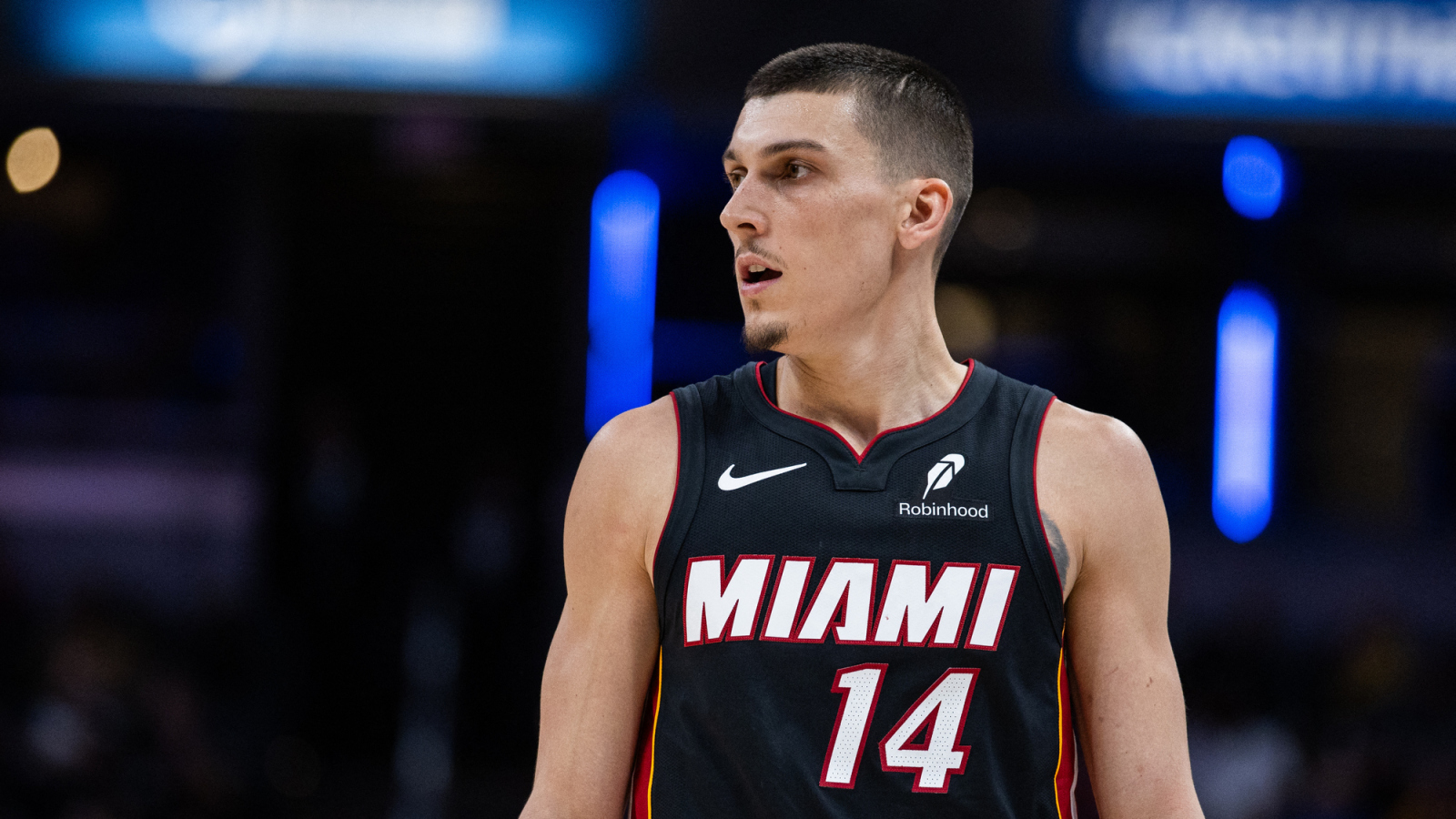Tyler Herro překvapil komentáři po střetu s Bamem Adebayem