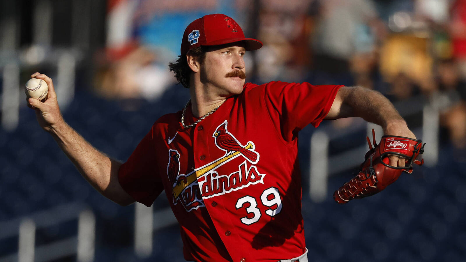 Cardinals agree to extension with two-time All-Star starting pitcher