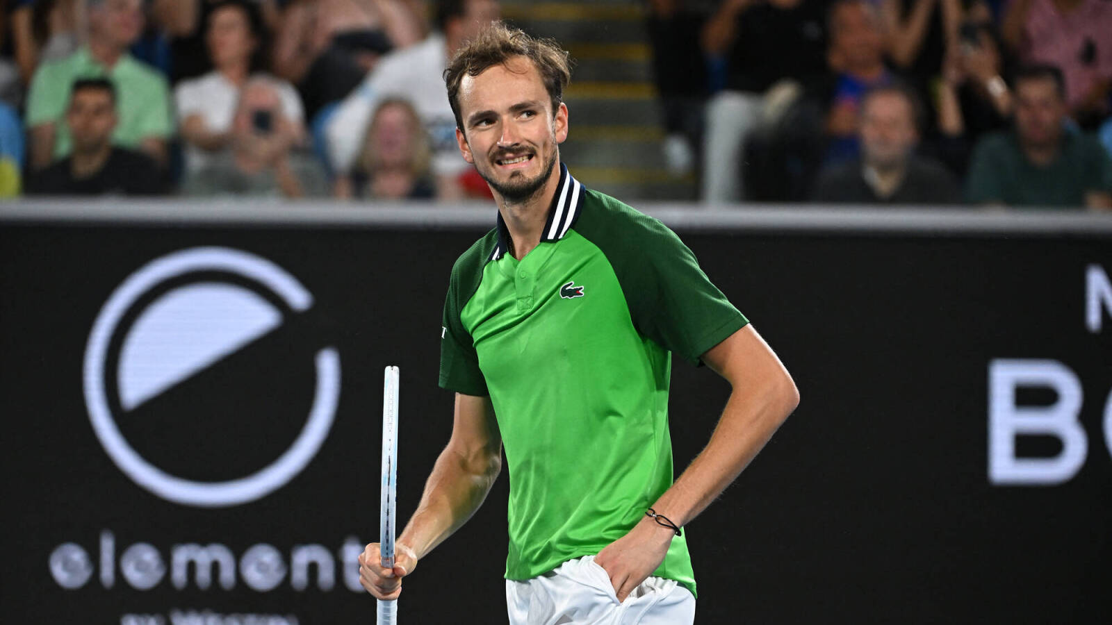 Daniil Medvedev downs Felix Auger-Aliassime to reach Australian Open fourth round