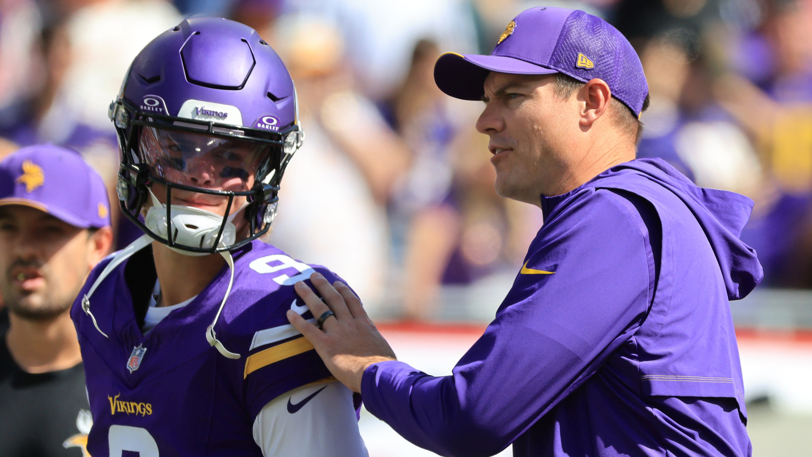 Vikings make QB move after JJ McCarthy trade