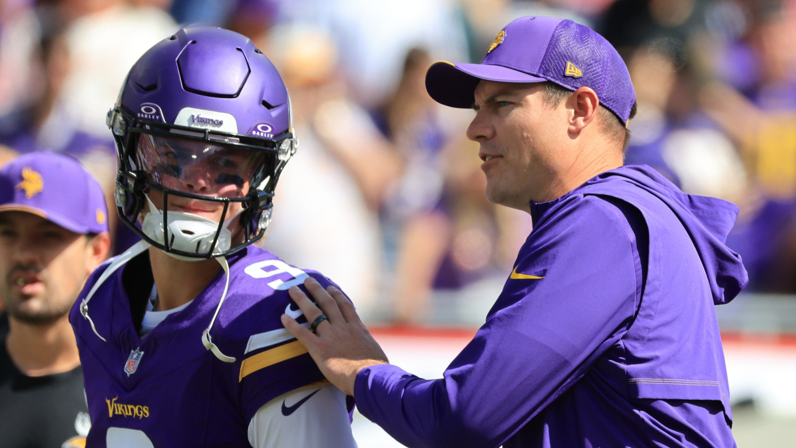 Vikings make QB move after JJ McCarthy trade