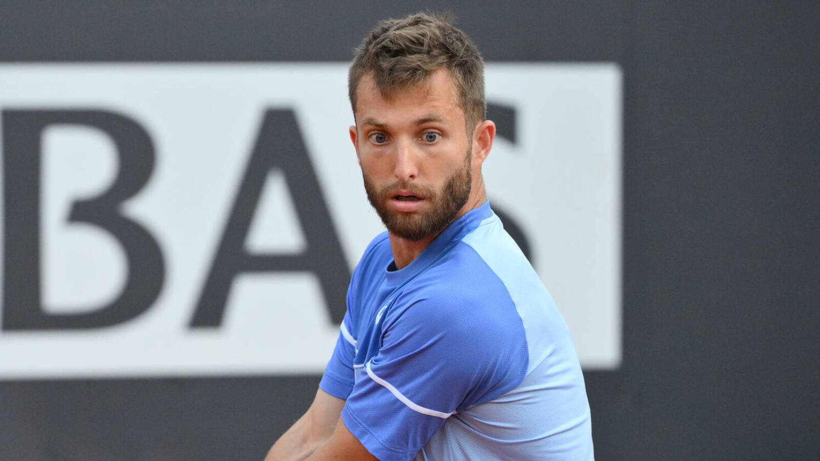 'It’s super frustrating,' French lucky loser Corentin Moutet disappointed after failing to capitalize on early lead against Novak Djokovic in Italian Open