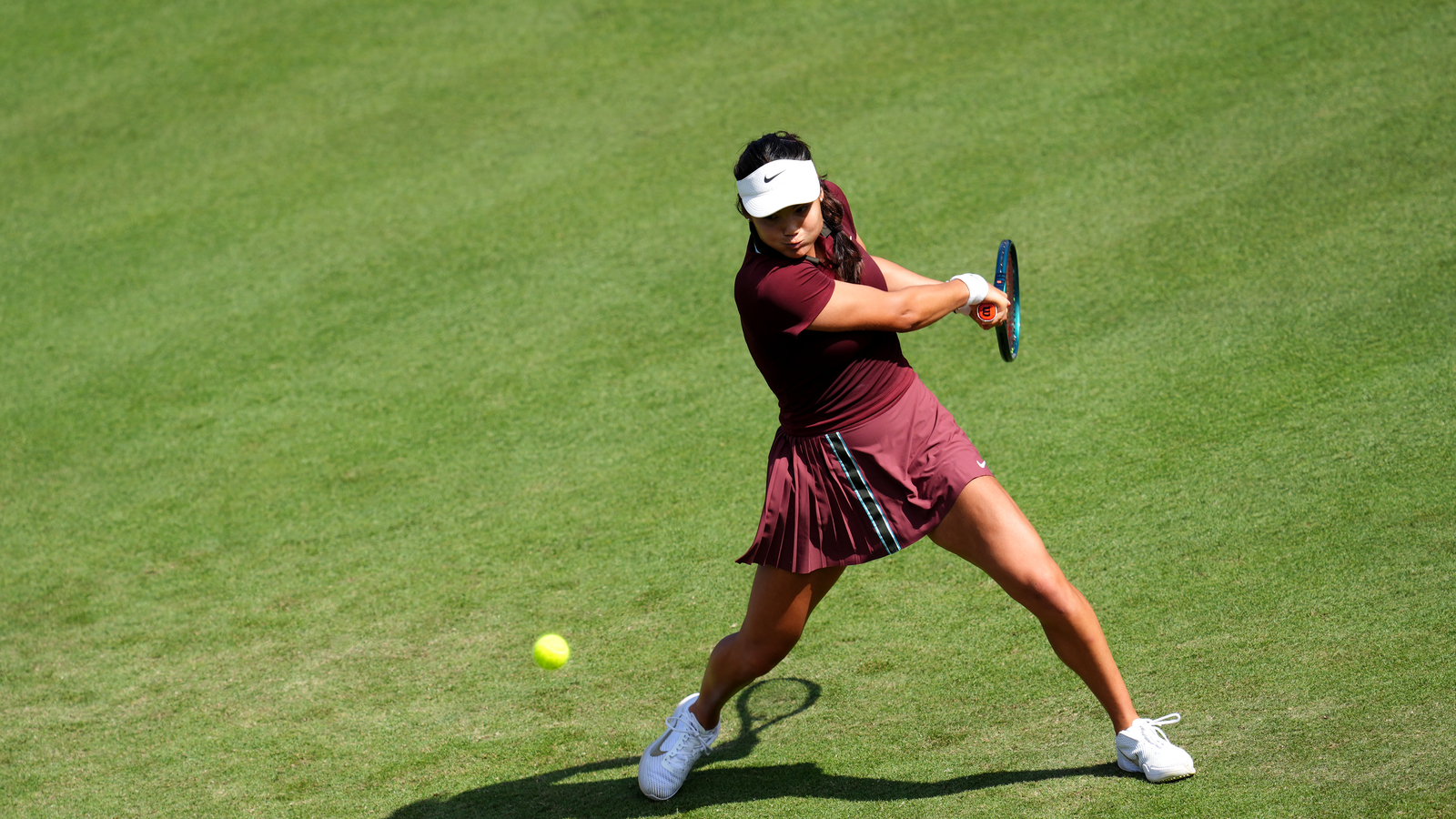 Emma Raducanu Reveals Whether She Might Withdraw From Wimbledon as She Continues to Struggle With an Injury