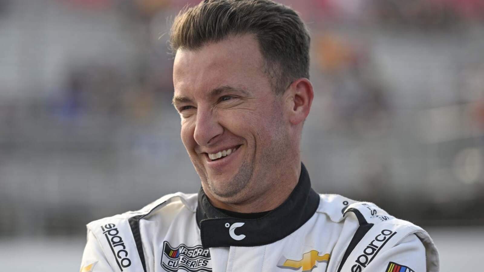 AJ Allmendinger earns surprising pole position for Bristol Playoff race