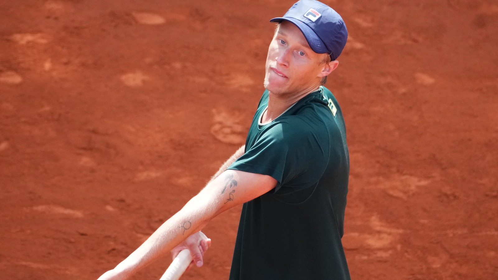Bjorn Borg watches son Leo suffer defeat in Barcelona Open qualifiers