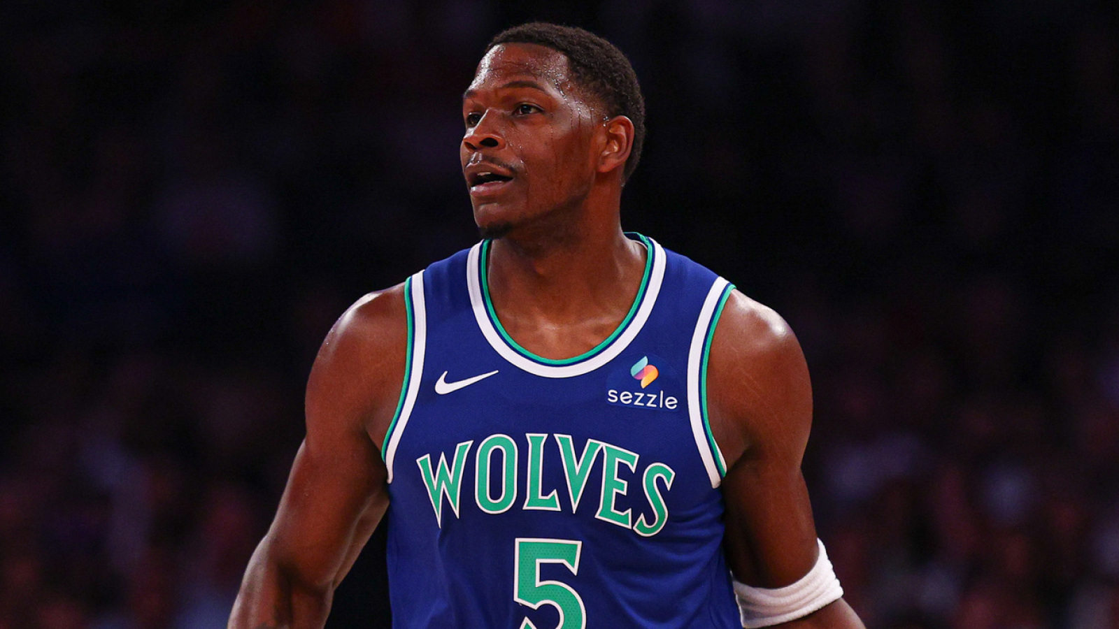 Timberwolves' Anthony Edwards, LaMelo Ball shine in win over Giannis Antetokounmpo-led Heat