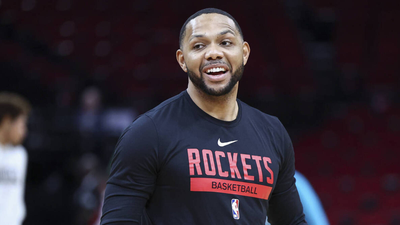 Clippers trade for Rockets' Eric Gordon, dump Luke Kennard