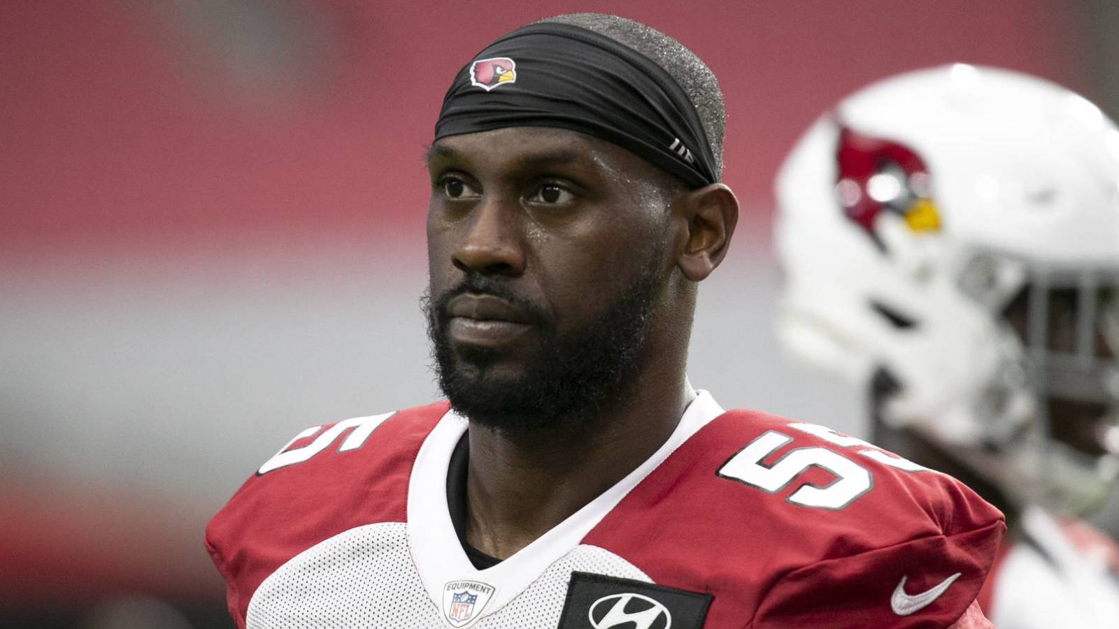 Cardinals' Chandler Jones confirms trade request, committed to playing his 'best' football - NewsOpener Cardinals' Chandler Jones confirms trade request, committed to playing his 'best' football