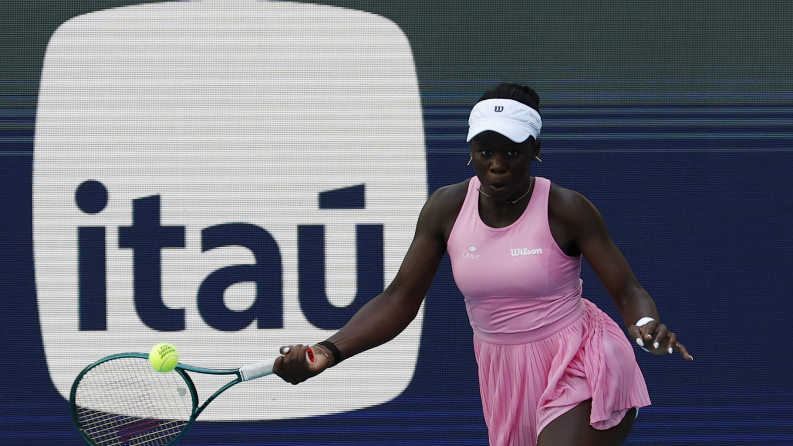 Victoria Mboko strengthens team with former world No. 3 Milos Raonic after Miami run