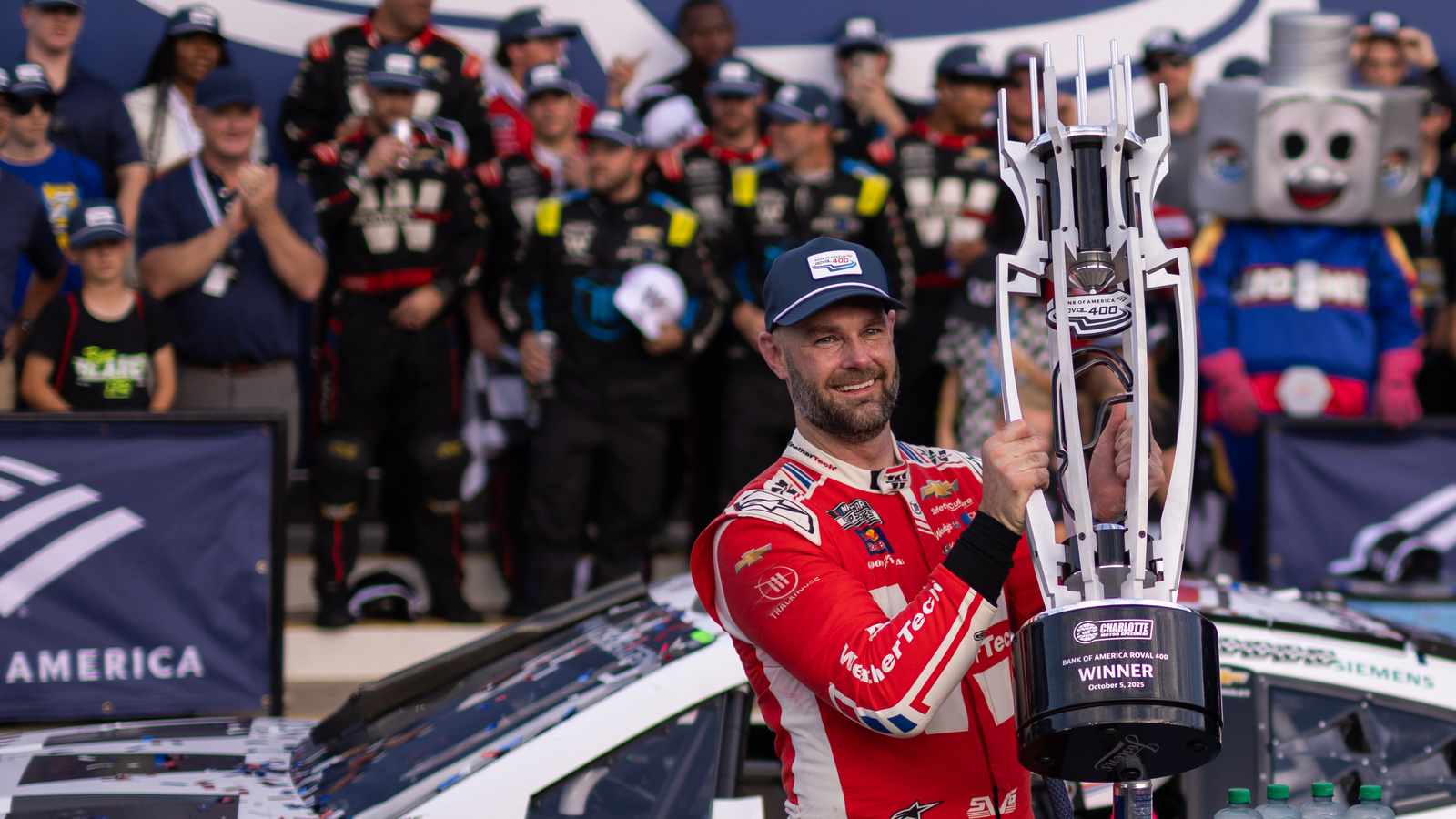 Bubba Wallace Insider Admits Shane Van Gisbergen’s Skillset Sets a New Benchmark