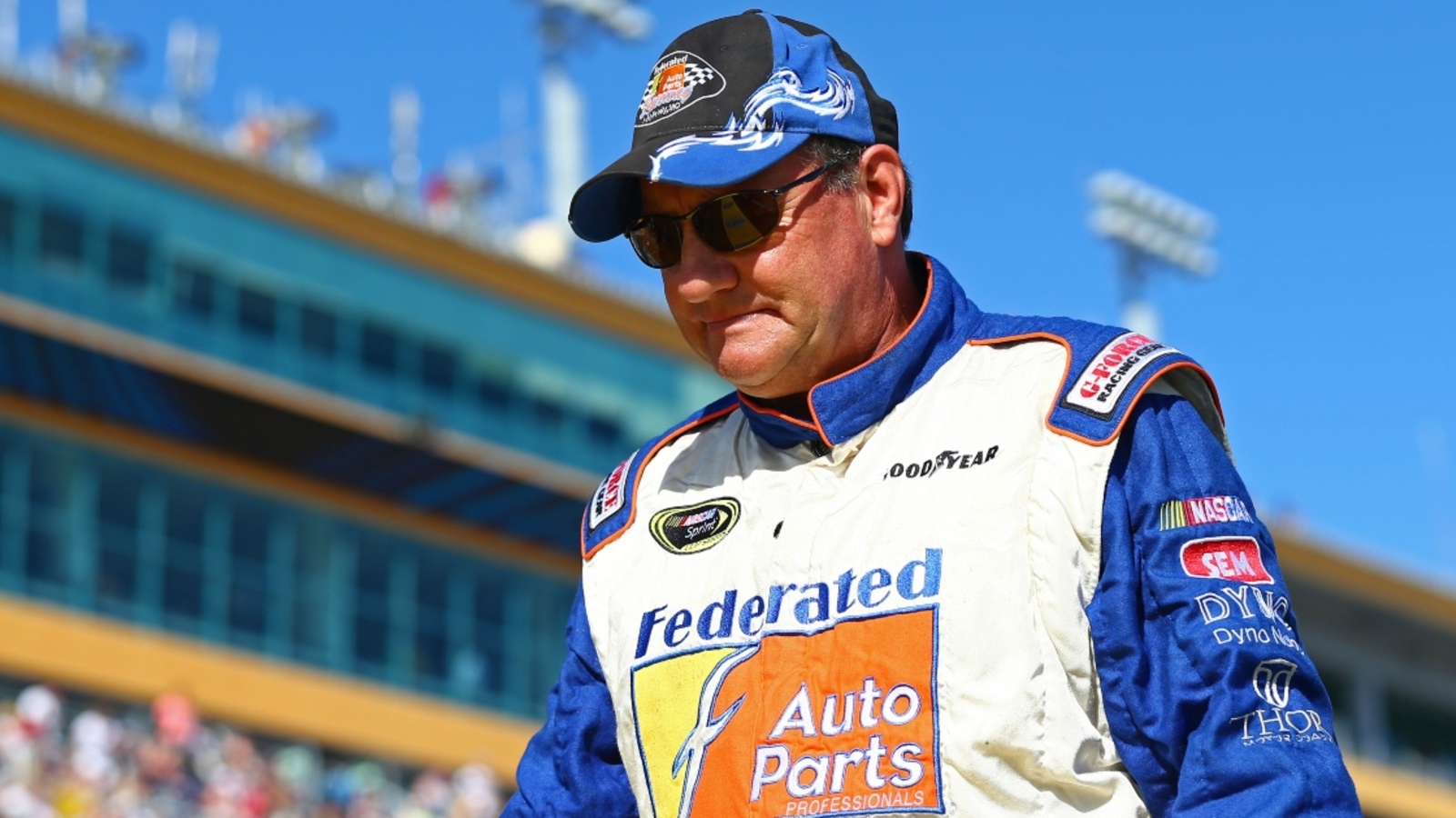 68-year-old Ken Schrader wins NASCAR Pinty’s series race