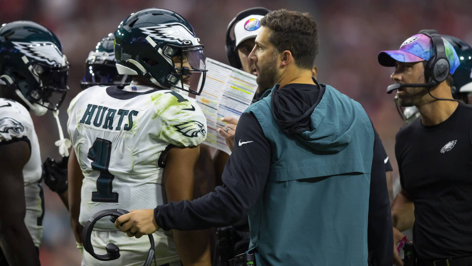 Insider provides concerning details about the Eagles' late-season collapse