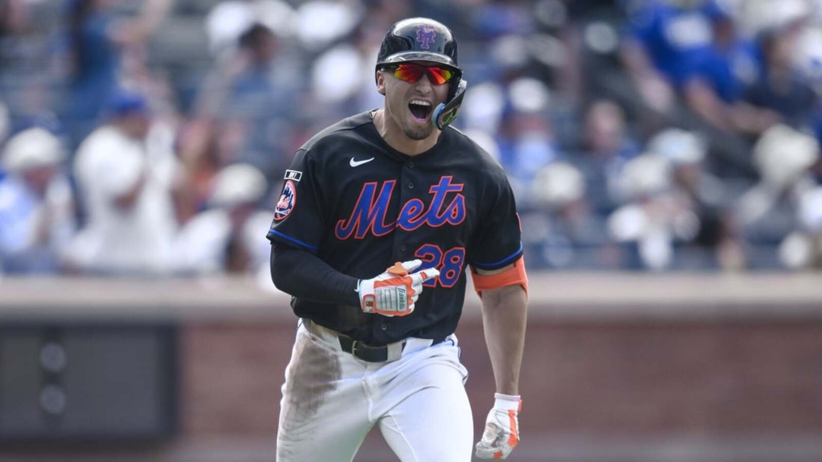 Tyrone Taylor cracks 3-run shot to spark Mets over Dodgers