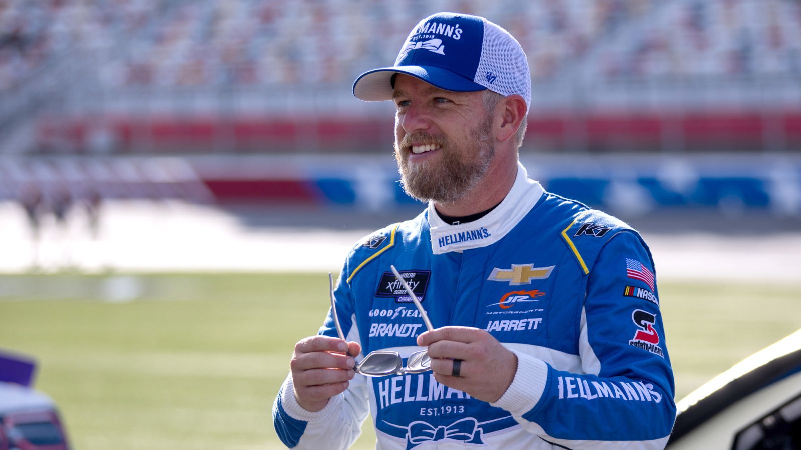 Justin Allgaier claims NASCAR Xfinity Series pole at Las Vegas