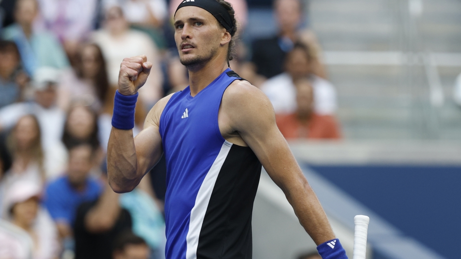 ATP roundup: Alexander Zverev reaches Stuttgart quarterfinals