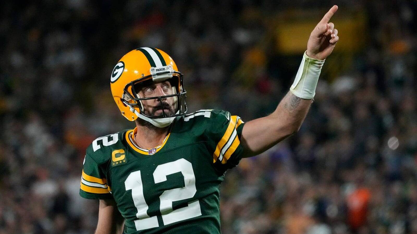 Former Packers VP revisits decision to draft Aaron Rodgers
