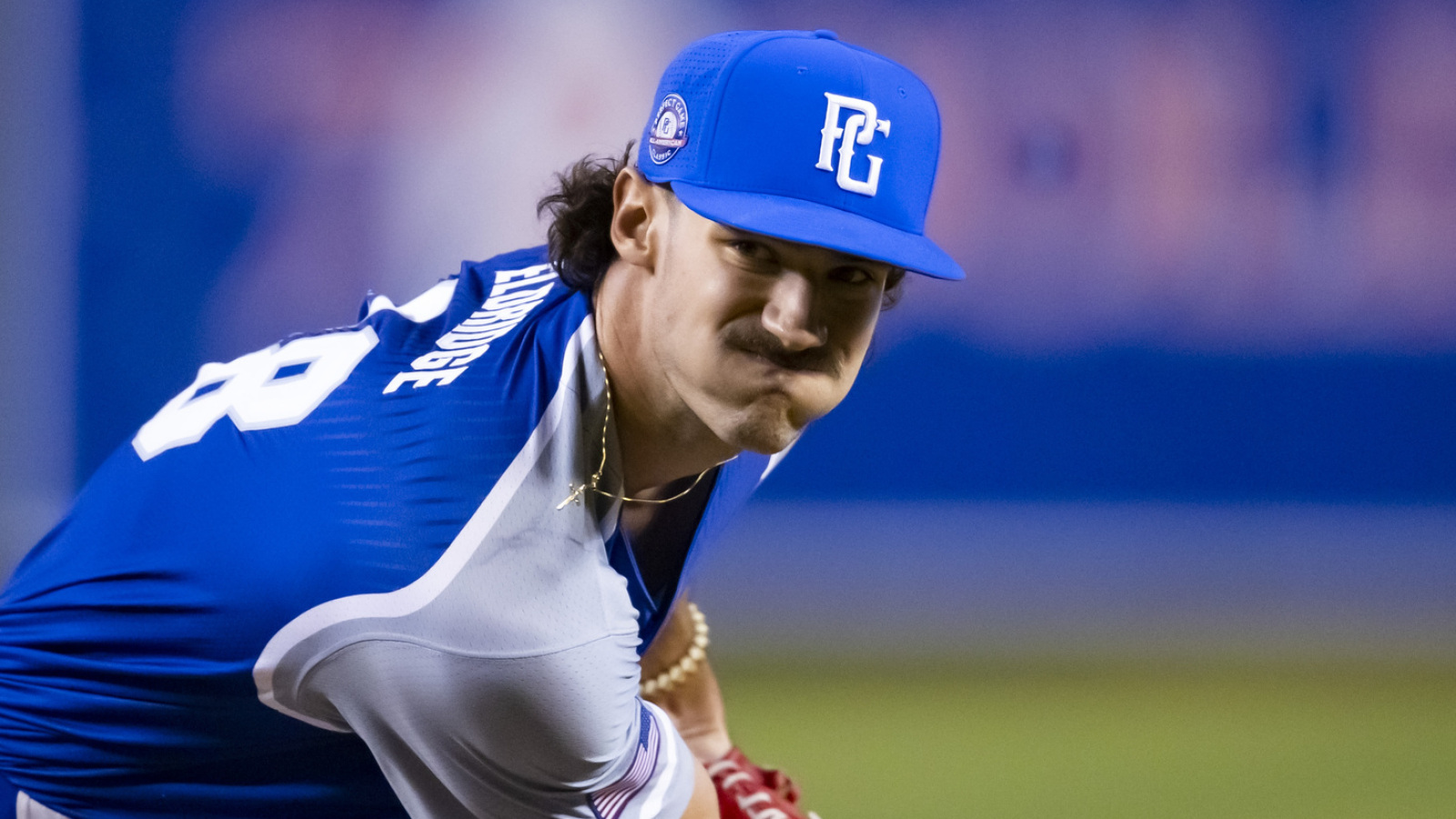 Giants to promote top prospect amid playoff push