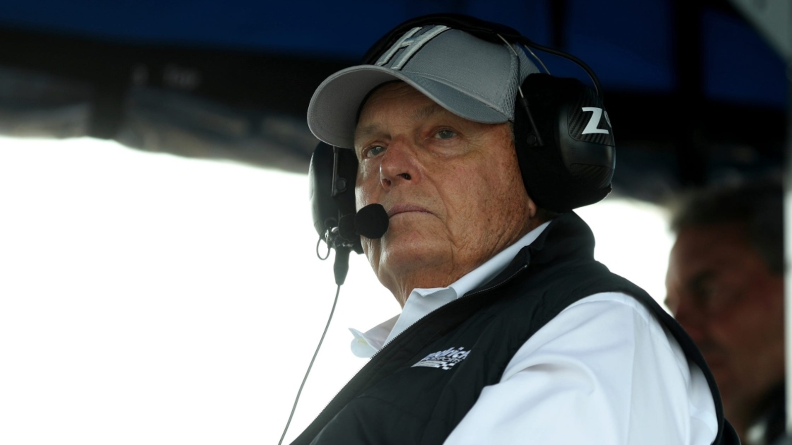 Rick Hendrick texted Dale Earnhardt Jr. midrace after Kyle Larson, Justin Allgaier incident at Indianapolis