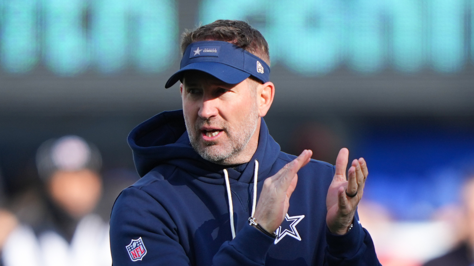 Does Cowboys' Brian Schottenheimer expect George Pickens to attend voluntary workouts on the franchise tag?