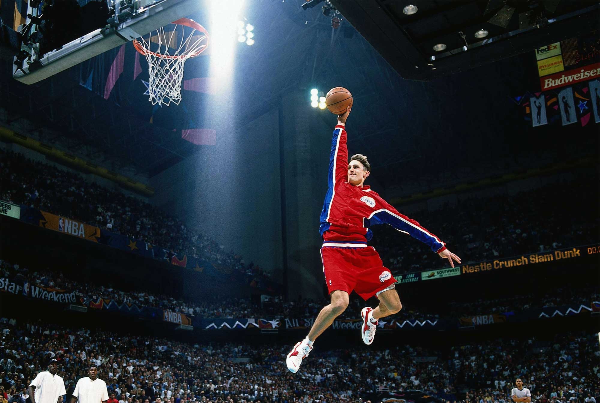 A retrospective of NBA Dunk Contest winners