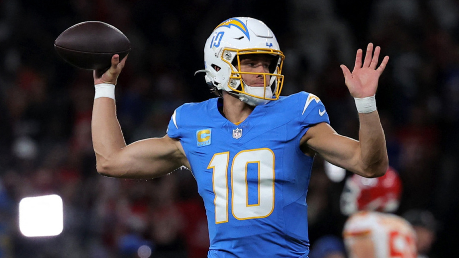 Friday night NFL takeaways: Justin Herbert, Chargers deliver big statement win