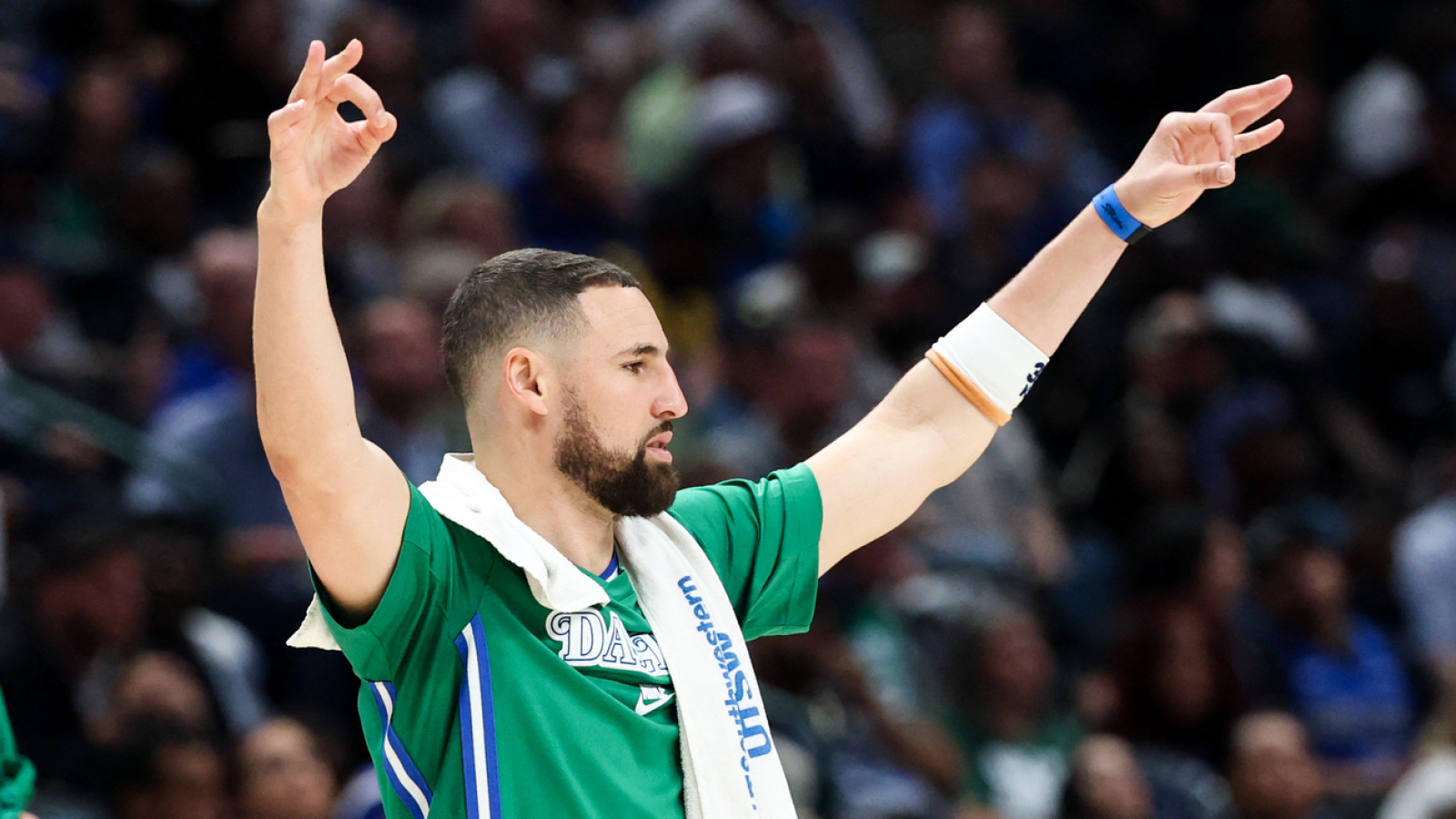 Klay Thompson se oháníí proti kritice Kevina Duranta. Právě si vezl výtku na legendární Warriors