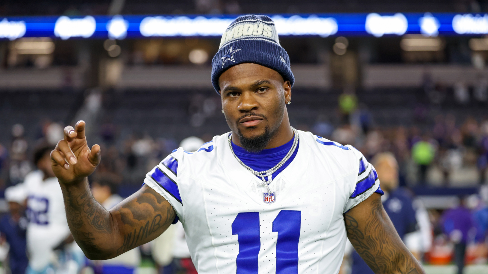 Cowboys stars sound off on Micah Parsons situation