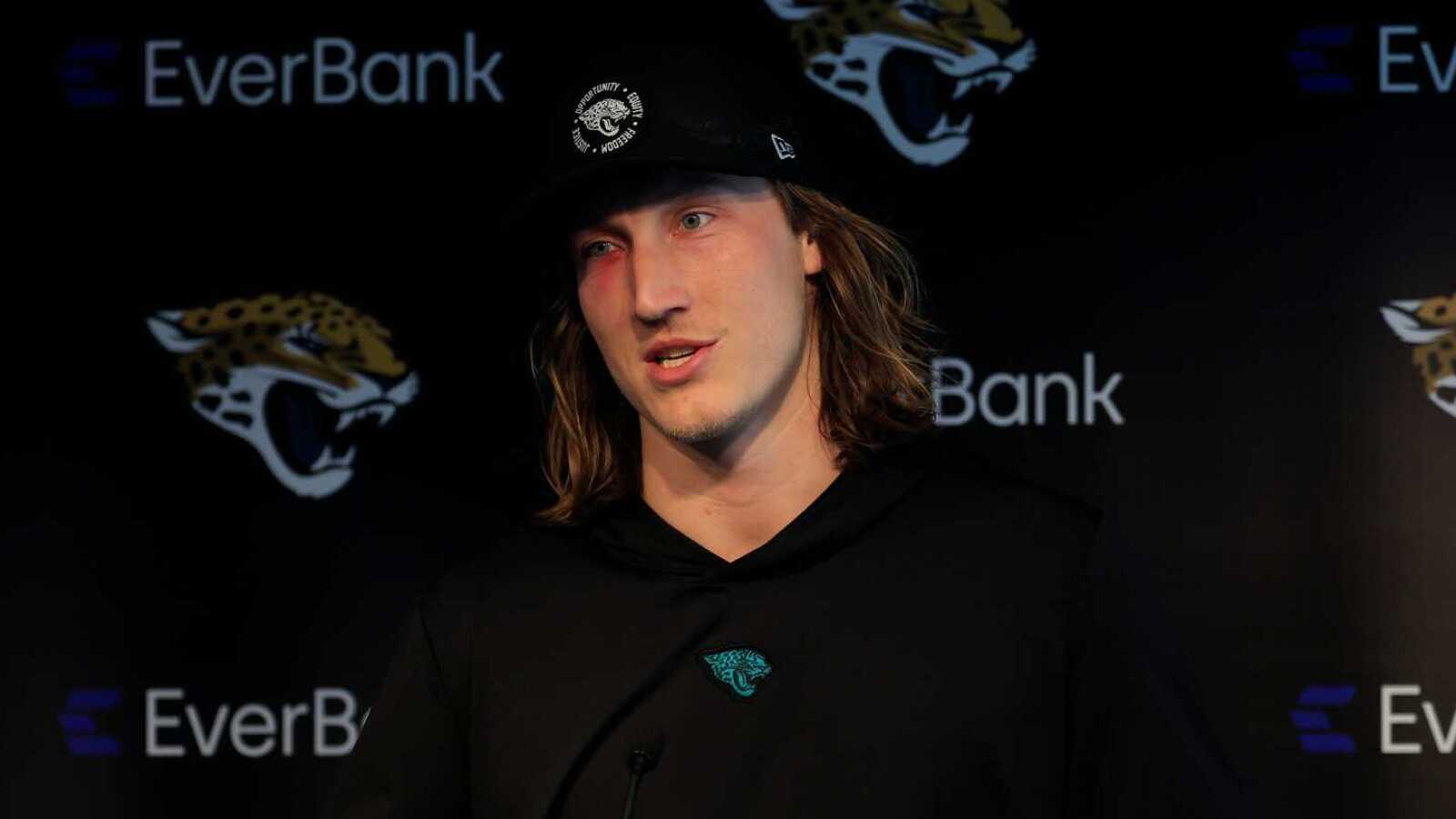 Jaguars' Trevor Lawrence provides update on injury rehab