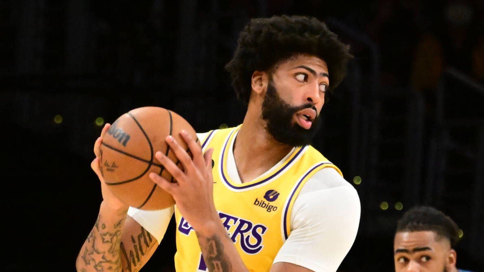 Lakers' Anthony Davis on starting at center: 'I trust coach's decision'