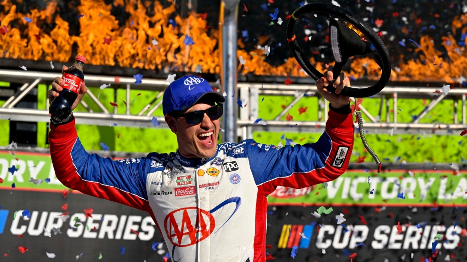 http://www.yardbarker.com/media/6/1/61155b8b92599b2d63e9bfd554a400bff213891d/thumb_16x9/nascar-power-rankings-texas-joey-logano.jpg