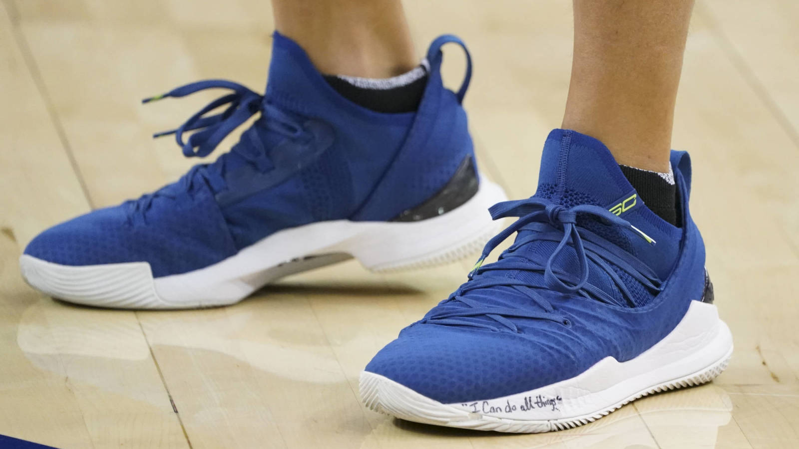 curry 5s low