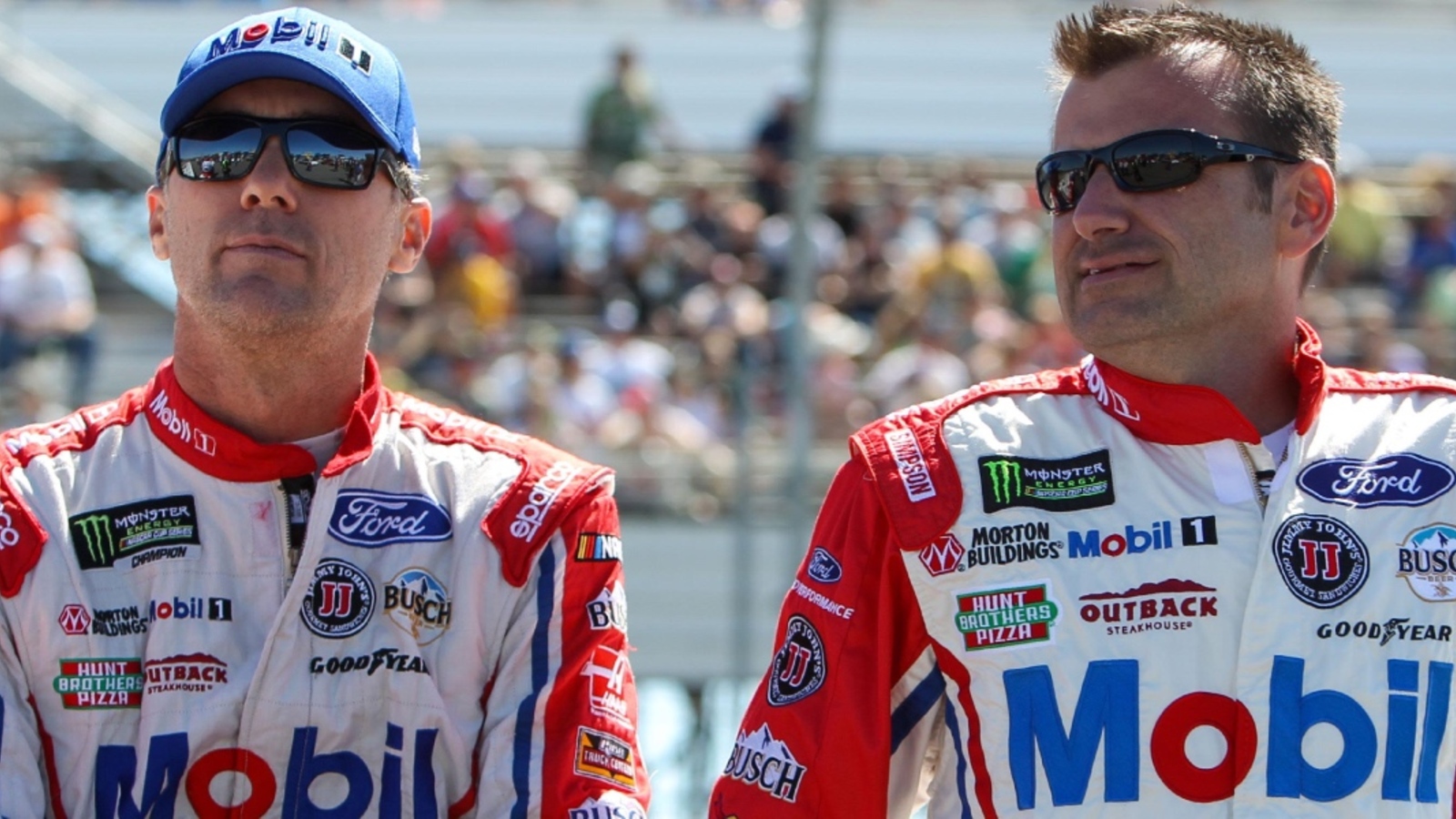 http://www.yardbarker.com/media/6/3/63028a281a2282ebee0f25b4cbcba10bf907ee82/thumb_16x9/Kevin-Harvick-Rodney-Childers.jpg