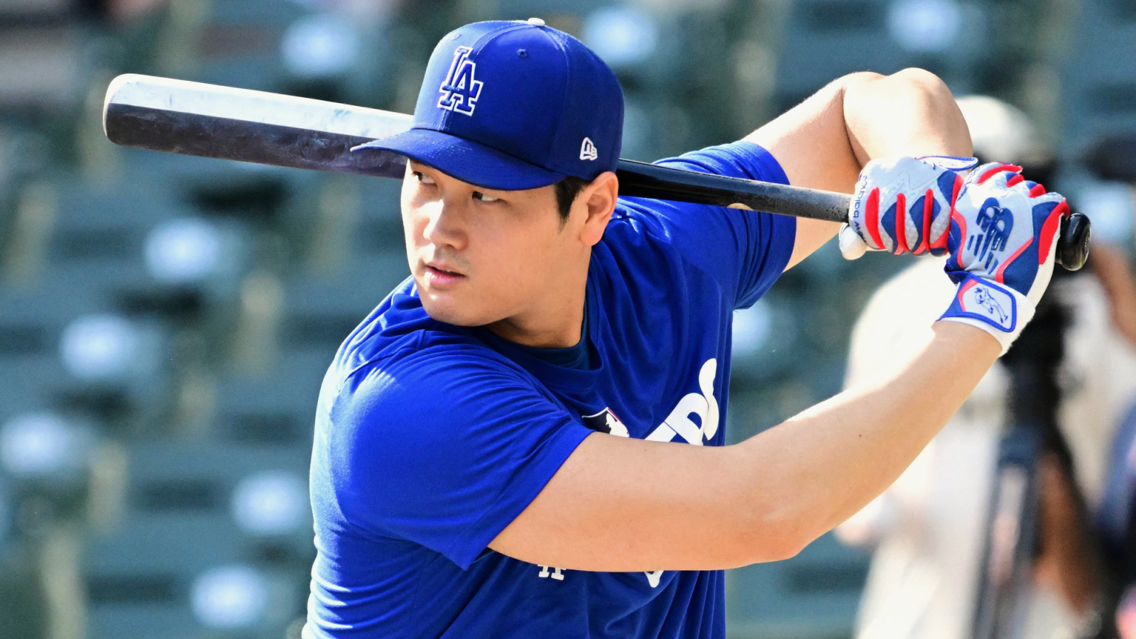Dodgers keep Shohei Ohtani in lineup for NLCS Game 3 despite slump and lingering injuries
