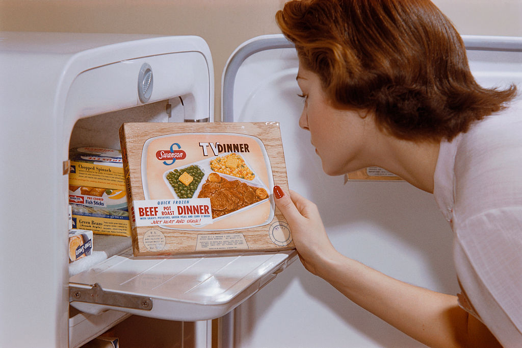1955-swanson-tv-dinner-commercial-tv-dinner-swanson-tv-dinner-retro