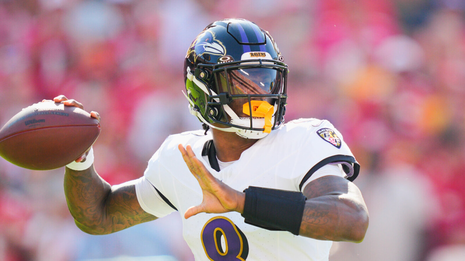 Lamar Jackson injury update puts Ravens' playoff hopes in jeopardy