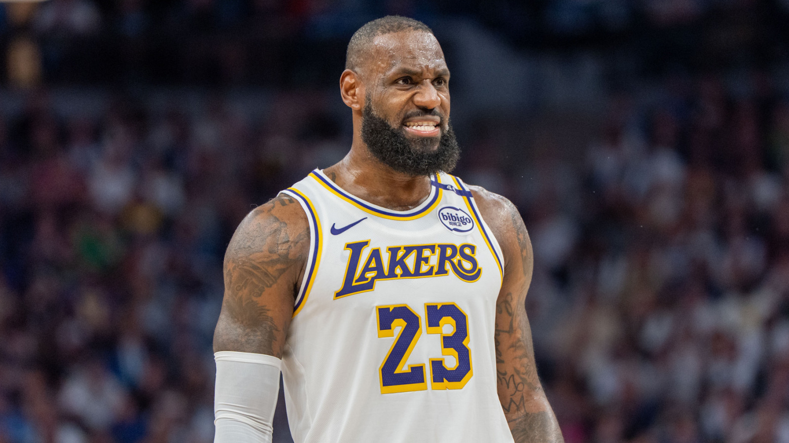 LeBron James suffered UCL injury in Lakers' Game 5 loss