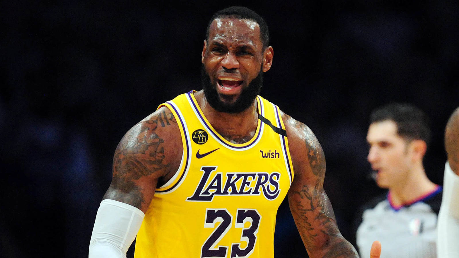 Espn Leaves Lebron James Off Lakers All Time Starting Roster Yardbarker