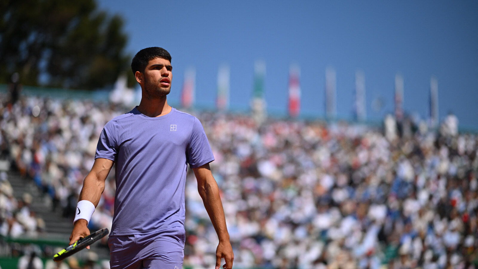 Daily Dose of Social Media: Alcaraz meets World Cup champ, Sabalenka shines in Stuttgart, Kostyuk gets emotional