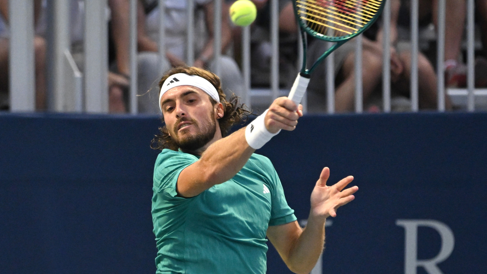 Stefanos Tsitsipas issues statements concerning his fitness after a misleading report