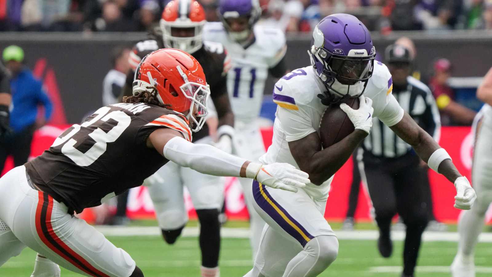 Vikings HC explains why WR Jordan Addison was benched early vs. Browns