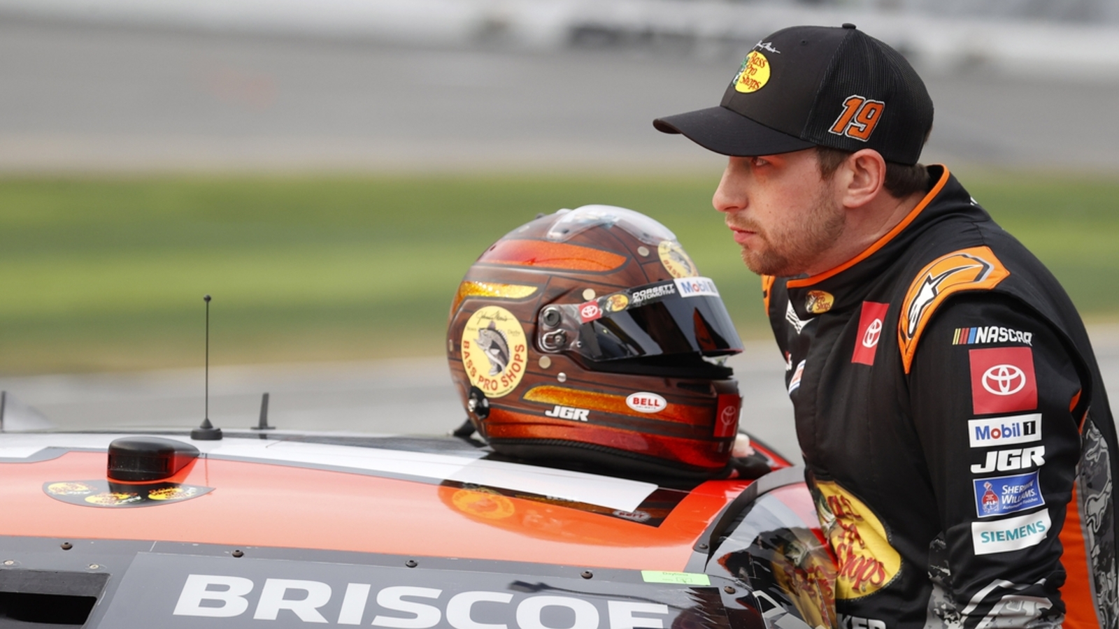 NASCAR penalizes Chase Briscoe, Joe Gibbs Racing for modified spoiler