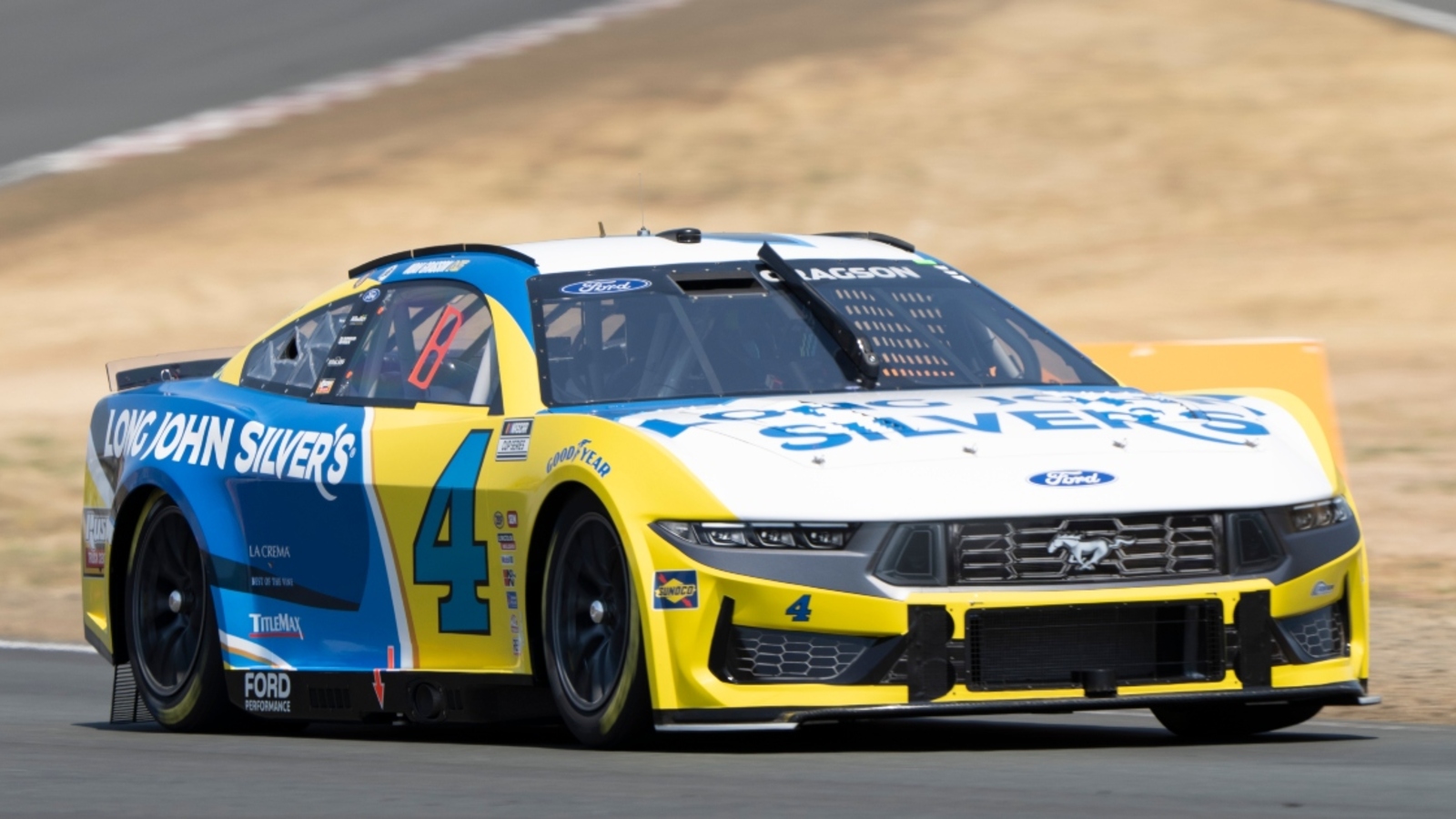 Noah Gragson threatens Kyle Larson after getting spun during restart at Sonoma Raceway