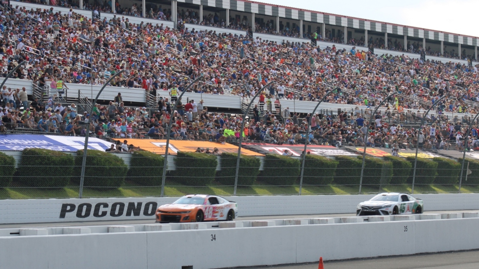 NASCAR insider predicts winner, top-five finishers, dark horse to win at Pocono