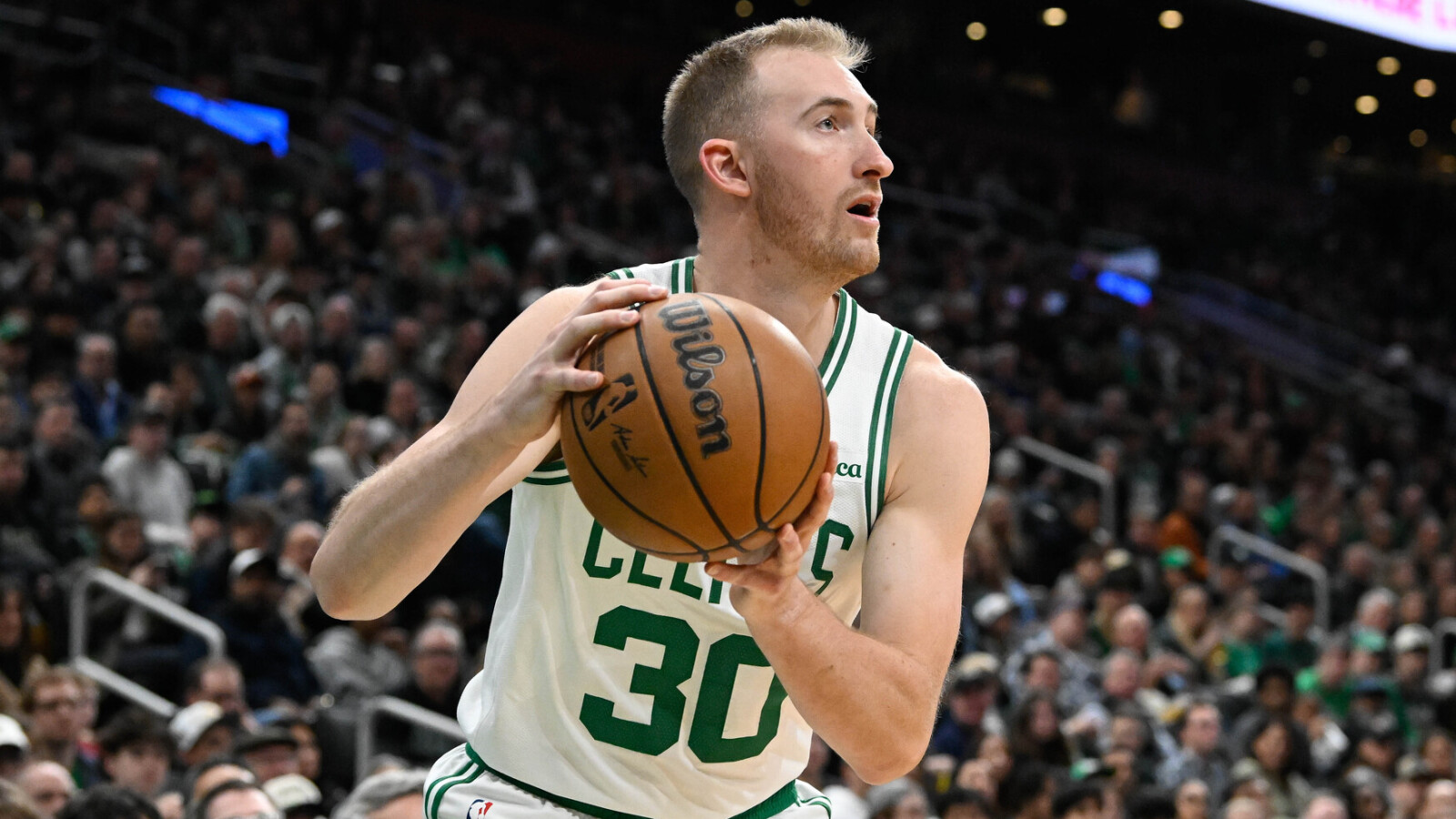 Watch: Sam Hauser beats the buzzer for point differential