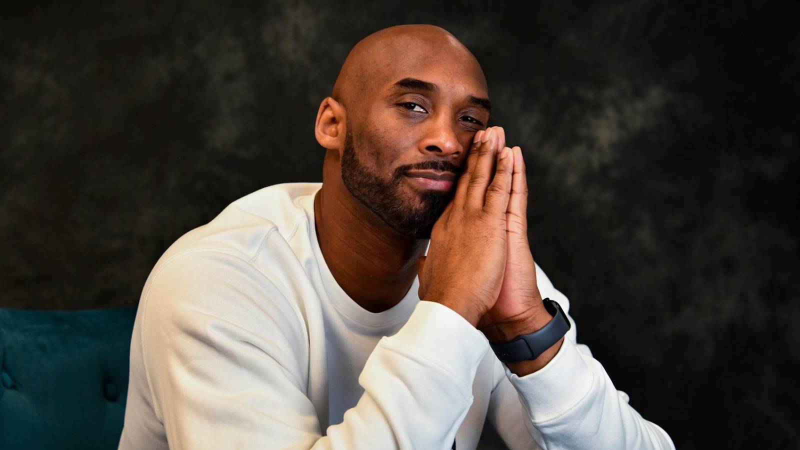kobe nike contract