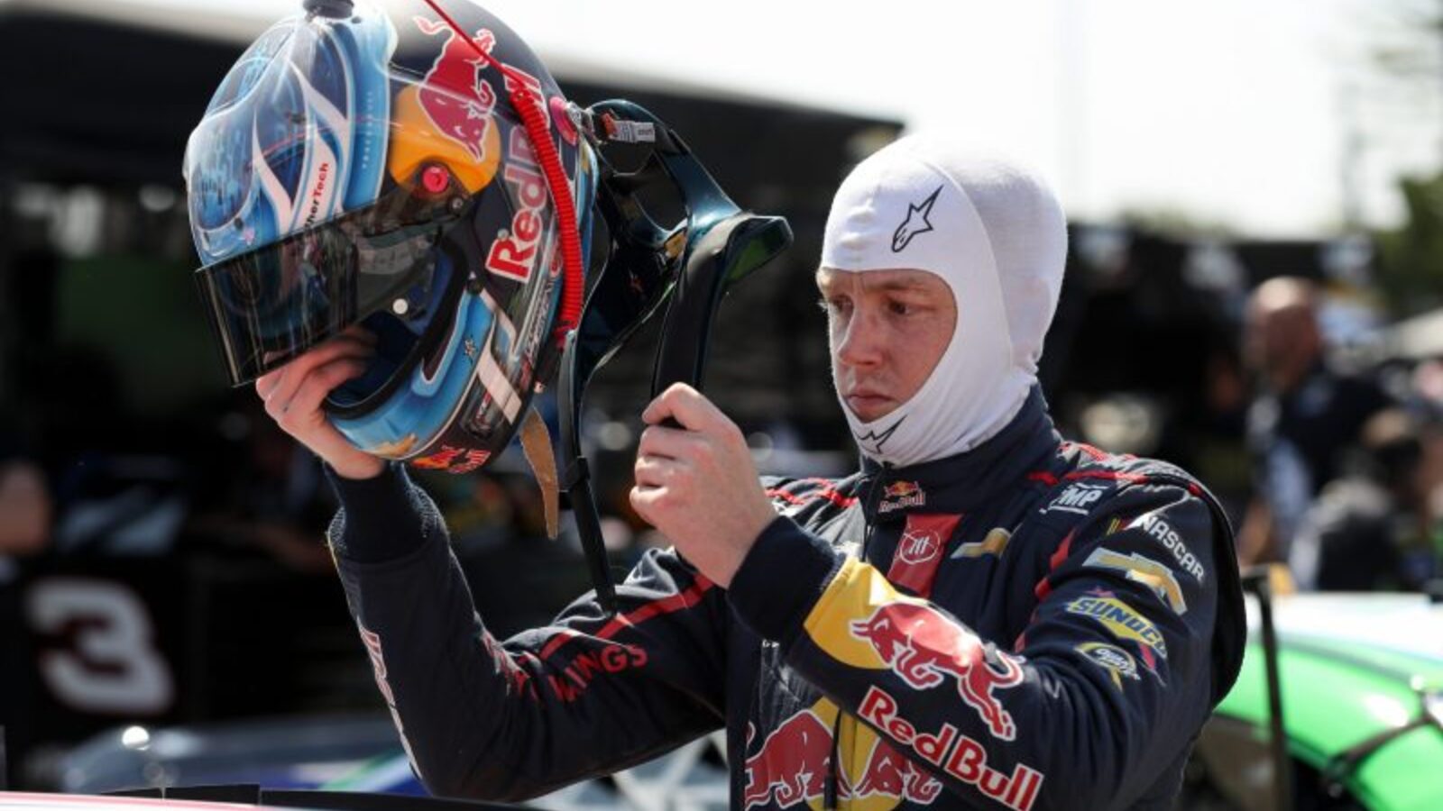 Connor Zilisch Makes Tough Call at Daytona: When Racing Hearts Meet Medical Reality